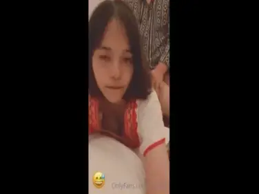Cewek Imut Minta Main Lewat Pintu Belakang Ganas